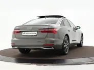 Audi A6 Limousine 50 TFSIe 299PK S-tronic Quattro S Line · 360 Camera · Panoramadak · Apple/Android Car Play · Wegklapbare Trekhaak · B&O Audio · 20'' Inch · Garantie t/m 14-04-2029 of 100000km.