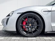 Porsche Taycan Sport Turismo GTS 93 kWh