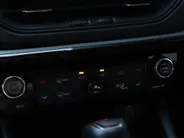 Jeep Compass 1.5T e-Hybrid 130 PK S | Leder | Winter | Camera | LED | 19'