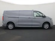 Volkswagen Bedrijfswagens e-Transporter Bedrijfswagens Bestelwagen Bulli 64kWh 286pk L2 700168