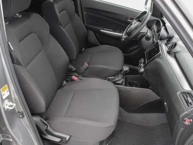 Suzuki Swift 1.2 Style Smart Hybrid Automaat | Navi | Adap. Cruise | Clima | Camera | Lm-Velgen