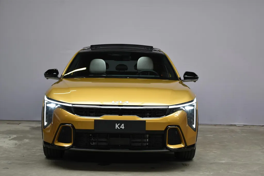 Kia K4 1.0 T-GDi MHEV 115pk DCT7 GT-PlusLine