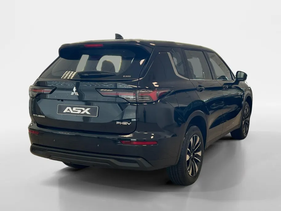 Mitsubishi Outlander 2.4 PHEV | PURE | DIRECT LEVERBAAR | PRIJS INCL €6.000,- VOORRAAD KORTING