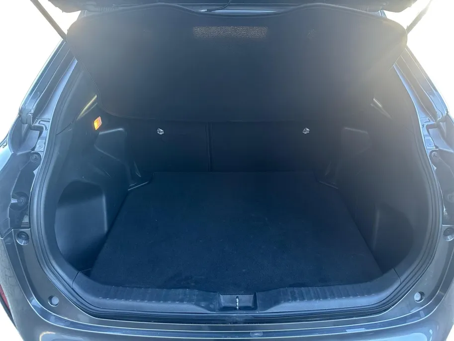 Toyota Yaris Cross 1.5 Hybrid 115 First Edition | CAMERA | CARPLAY | STOEL - STUUR - VOORRUITVERWARMING |
