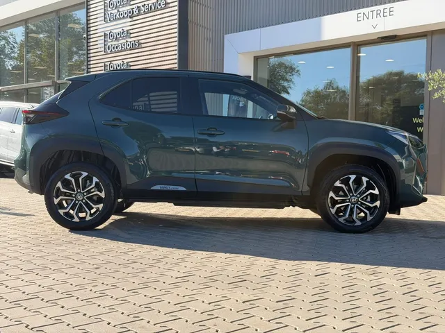 Toyota Yaris Cross 1.5 Hybrid 115 Dynamic | Stoelverwarming | Parkeersensoren V+A