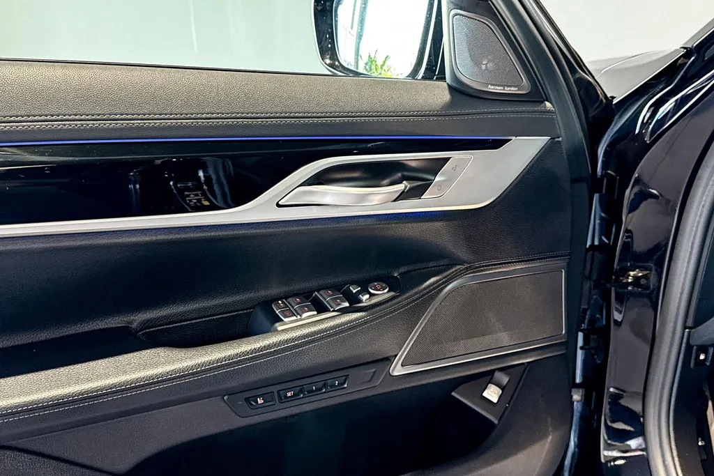 BMW 7 Serie 745e High Executive