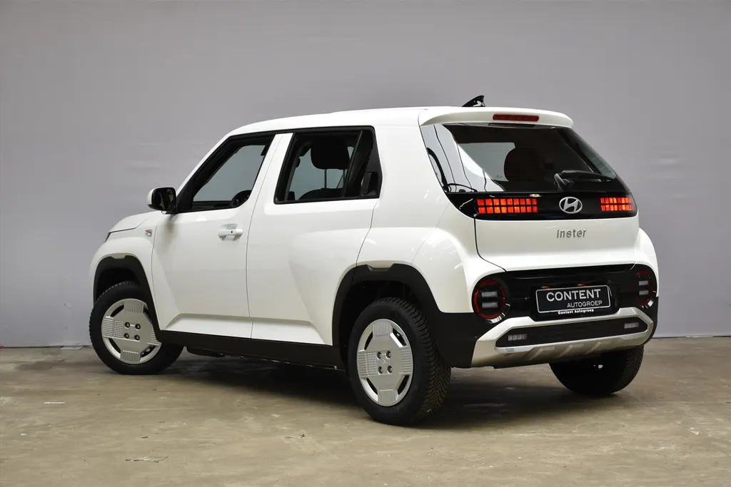 Hyundai Inster 42 kWh 4-zits E-Motion / Voorraad deal