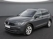 Volkswagen Tiguan 1.5TSI/150PK Life Business Trekhaak · Camera + parkeersensoren · Navigatie