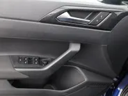 Volkswagen Taigo Life Edition 1.0 TSI 95 pk 5 versn. Hand · Achteruitrijcamera · parkeersensoren achter · Prijs is inclusief inruilpremie · MEGA SALE