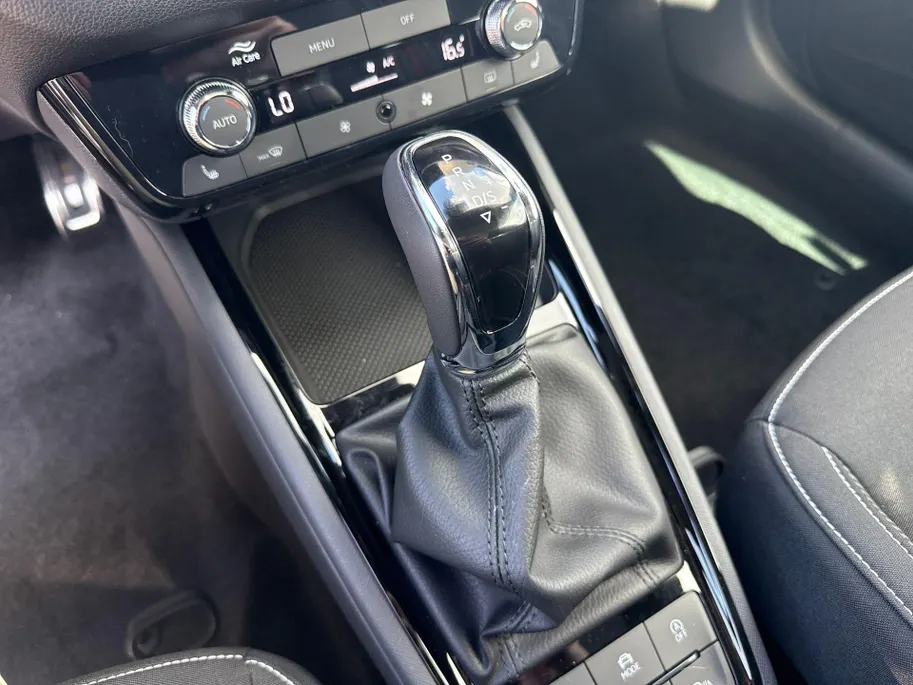 Škoda Kamiq Monte Carlo 1.0 TSI 85 kW / 115 PK SUV 7 versn.DSG | 18'' lichtmetalen Velgen | Metallic Lak | 1000,- inruilvoordeel