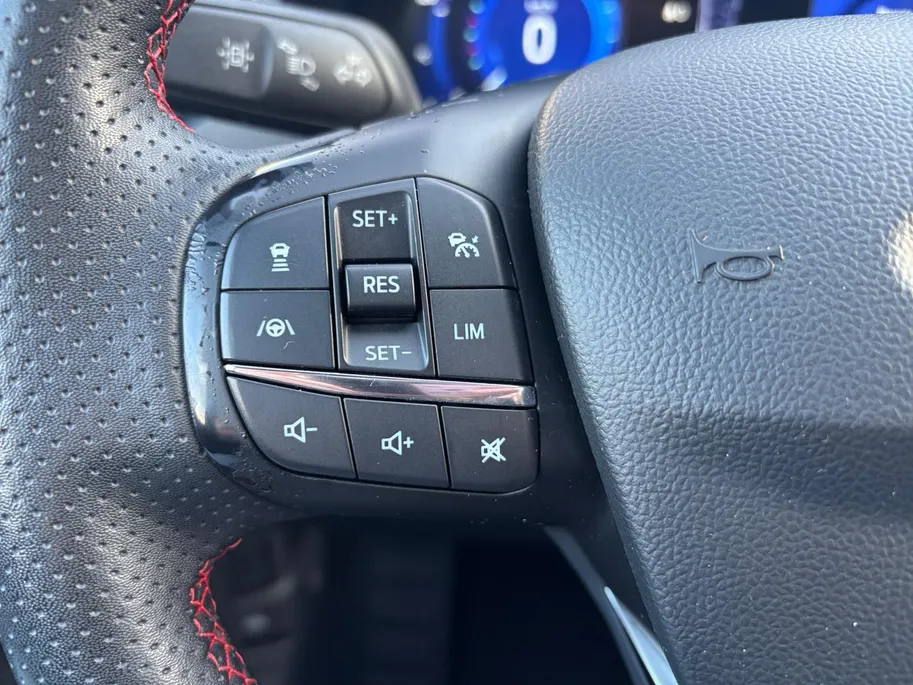 Ford Kuga 2.5 PHEV ST-Line | Driver Assistance Pack | Achteruitrijcamera | Privacy glass | Apple/Android Carplay | 12 maanden garantie! |