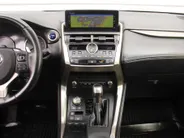 Lexus NX 300h AWD Sport Edition | Luxury + Safety Pack | Stuur-/stoelverwarming | Schuif-/kantel dak | Draadloze lader | 18' LM | Camera | Cruise adapt. |