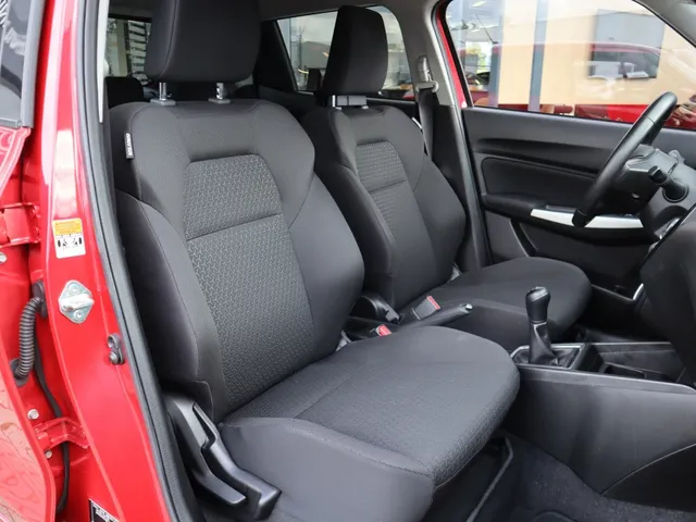 Suzuki Swift 1.2 Select Carplay | Camera