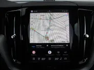 Volvo XC60 2.0 T8 Plug-in hybrid AWD Ultimate Black Edition | Trekhaak elektr. | Luchtvering | Schuifdak | Leer | Geheugenstoelen | B&W audio | Stoelventilatie | Winterset | Zeer nette auto |