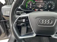Audi e-tron e-tron 50 quattro Launch edition 71 kWh | SOH 86% | Trekhaak | Elek. stoelverstelling | Navi | Camera