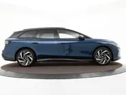 Volkswagen ID.7 Tourer Pro Limited Edition 77kWh 286pk · Navigatie · 360 camera · Trekhaak · 20' LM velgen