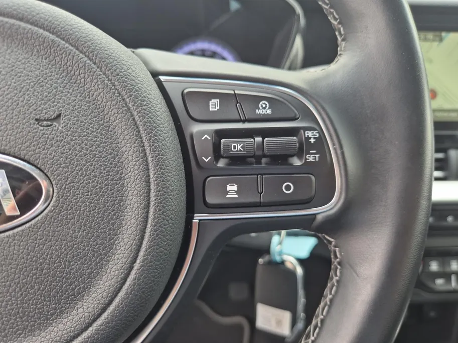 Kia Niro 1.6 GDi Hybrid DynamicLine | Cruise Control | Climate Control | Camera | Navigatie | Trekhaak |