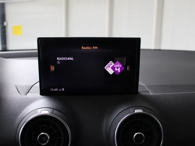 Audi Q2 35 TFSI Epic Automaat Navigatie | Climate Control | Stoelverwarming | Parkeersensoren
