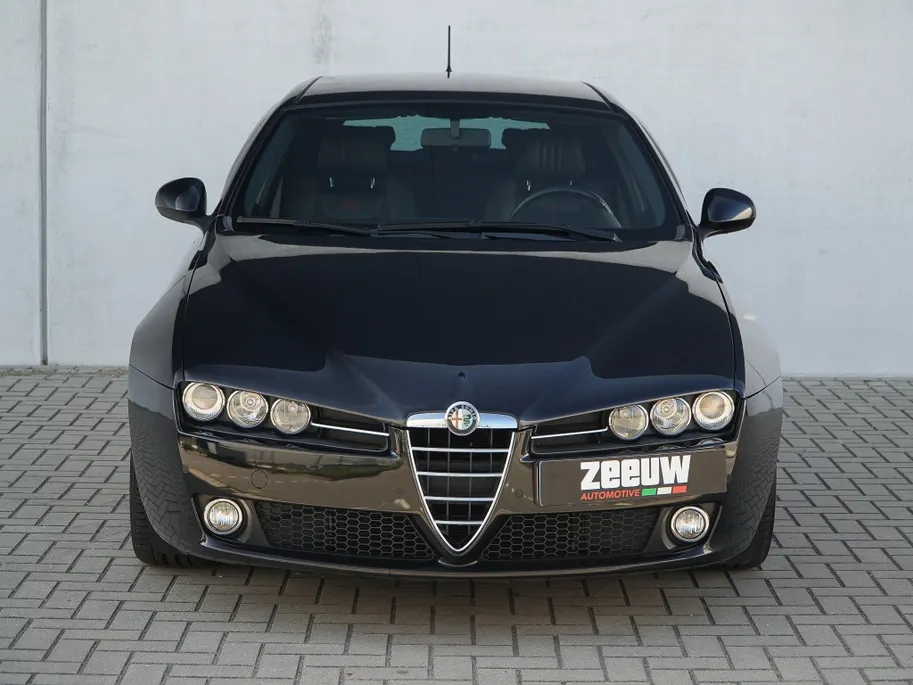 Alfa Romeo 159 Sportwagon 1.750 TBI Turbo 200 PK TI | Leder | Bose | Xenon | Cruise | 19'
