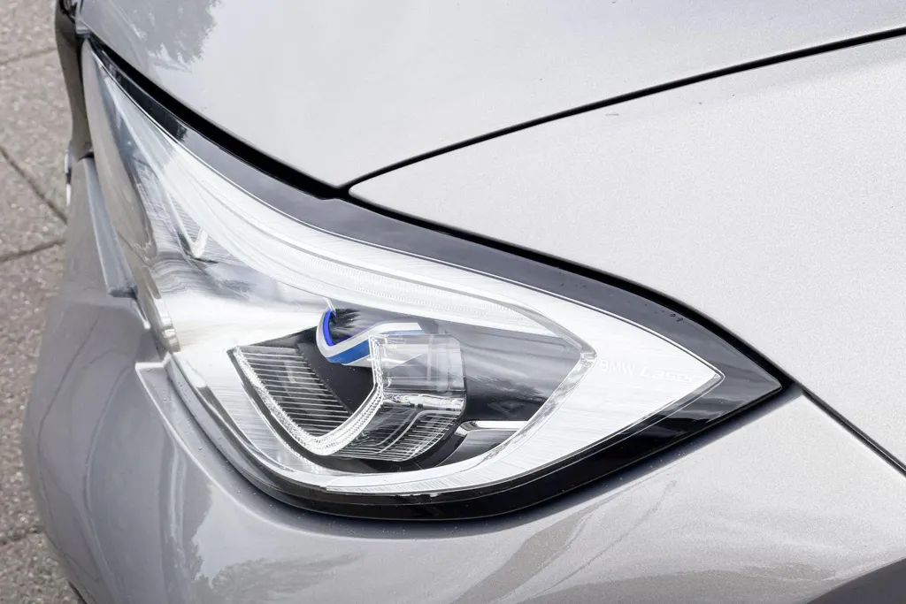 BMW 3 Serie Sedan 320i Business Edition Plus