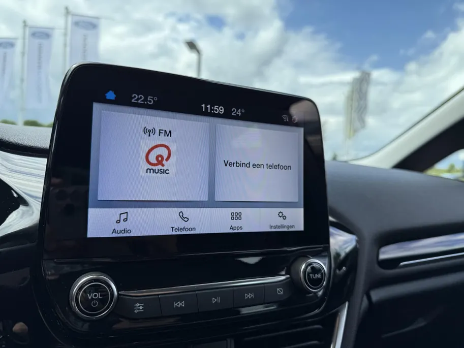 Ford Fiesta 1.0 EcoBoost Hybrid 125 pk Titanium 5-deurs Apple Carplay/ Android Auto - Winter Pack