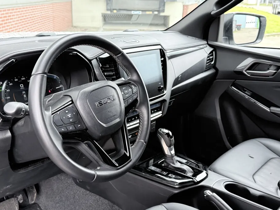 Isuzu D-Max EV V-Cross Dubbele Cabine 3500 Kg trekvermogen