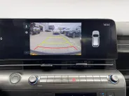 Hyundai Kona 1.6 GDI HEV Comfort | Navigatie | Adaptive cruise control | Climate control | Apple Carplay & Android Auto | Achteruitrijcamera | Parkeersensoren voor & achter |