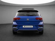 Volkswagen T-Roc 1.5 TSI 150pk DSG Sport Business R · Panoramadak · Camera · Keyless · Apple/Android Car Play · Navigatie · P-Sensoren ·
