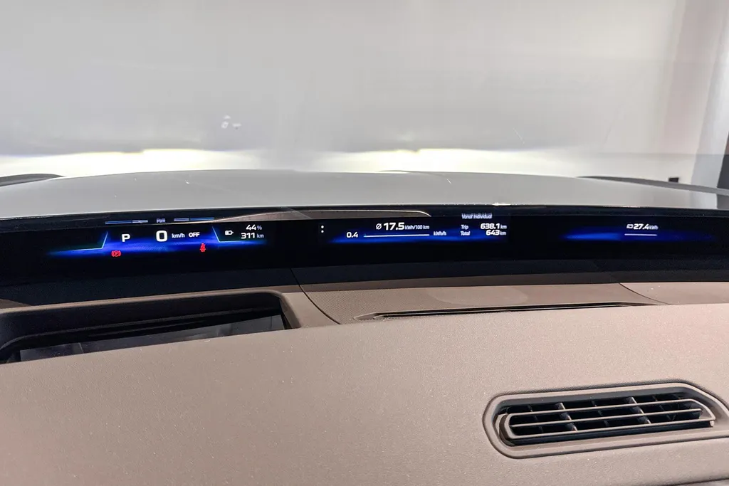 BMW iX3 40 eDrive 83 kWh