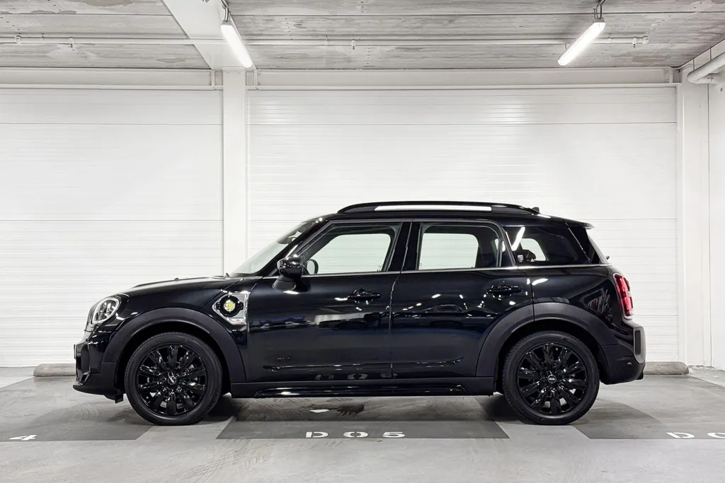 MINI Countryman Cooper S E ALL4 MINI Yours