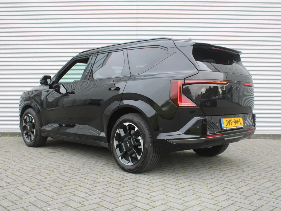 Kia EV5 GT-PlusLine 81.4 kWh | Schuifdak | Stuur-/stoelverwarming + ventilatie | Warmtepomp | 360 Camera | Geheugenstoel | Leer | HUD | LED | 19' LM |