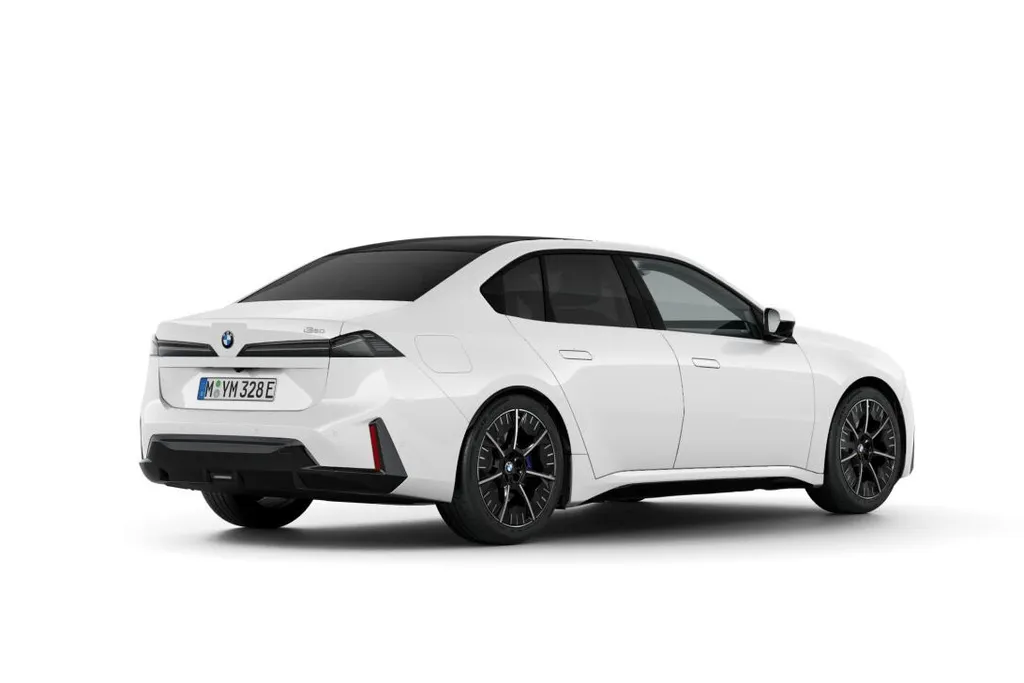 BMW i3 Sedan 50 xDrive First Edition