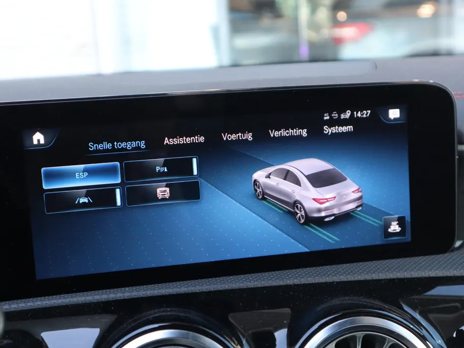 Mercedes-Benz CLA 250 e Premium Plus l Carplay l Privacy glass l Stoelverwarming