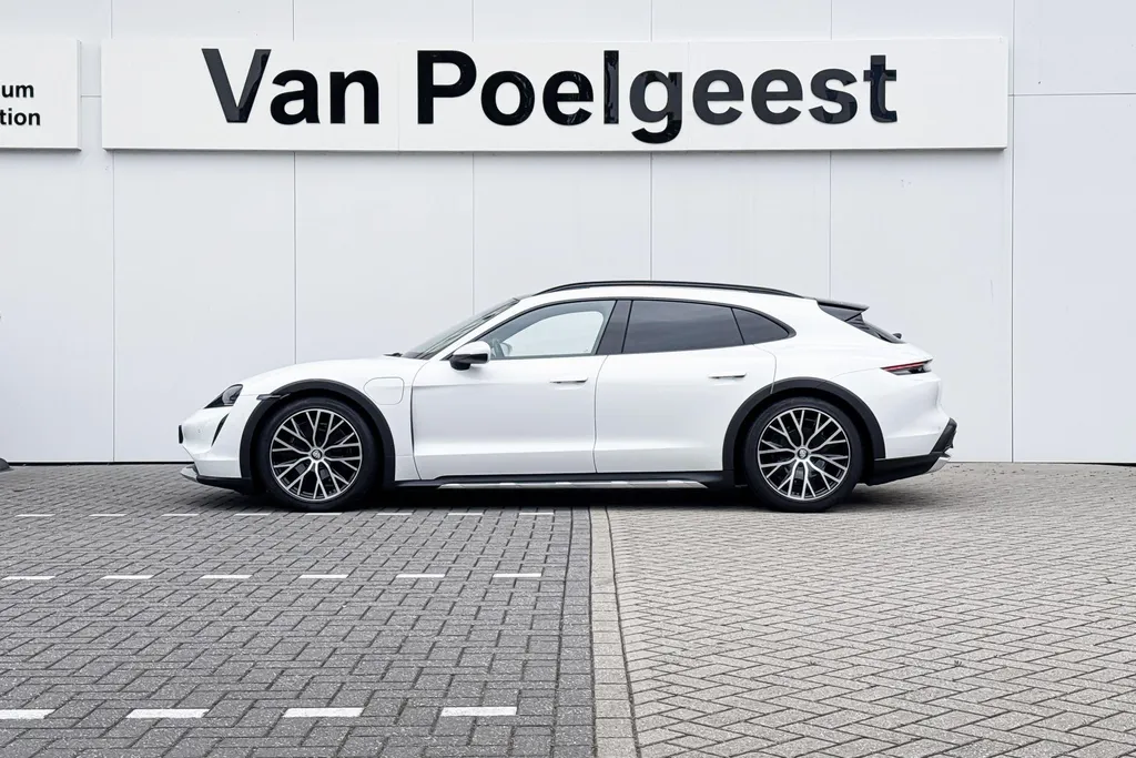 Porsche Taycan Cross Turismo 4 93 kWh