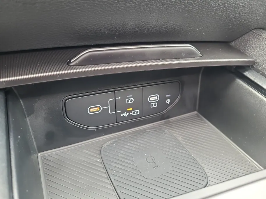 Kia Sportage 1.6 T-GDi Hybrid GT-PlusLine 239 PK | Two tone Metallic lak | Trekhaak | Trekgewicht: 1.510 kg | Fabrieksgarantie | NAP