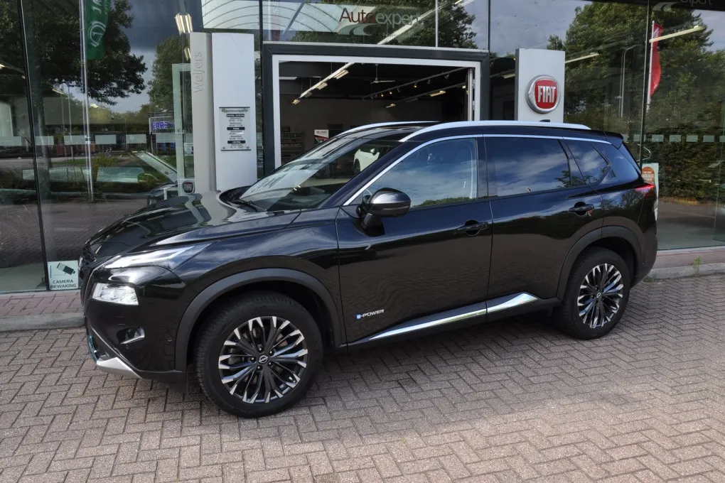 Nissan X-Trail 1.5 e-4ce Tekna. Plus. 4WD Head-Up Leer Schuifdak