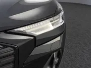 Audi Q4 e-tron 45 quattro 286pk S Edition 82 kWh · Trekhaak · 21'' Velgen · Apple/Android Car Play · Camera · Stoelverwarming ·