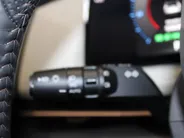 Nissan ARIYA Evolve 66 kWh | 20 inch wielen | Ceramic coating |22 kW ingebouwde lader | Electrische stoel en stuur verstelling | Navigatie | Stoel geheugen | shuif/kanteldak | Stoel verwarming en verkoeling | Zeer mooie auto |