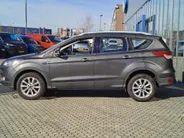 Ford Kuga 1.5 Titanium - 2.000 kg trekgewicht - TREKHAAK - VOORRUITVERWARMING - PARKEERSENSOREN V+A