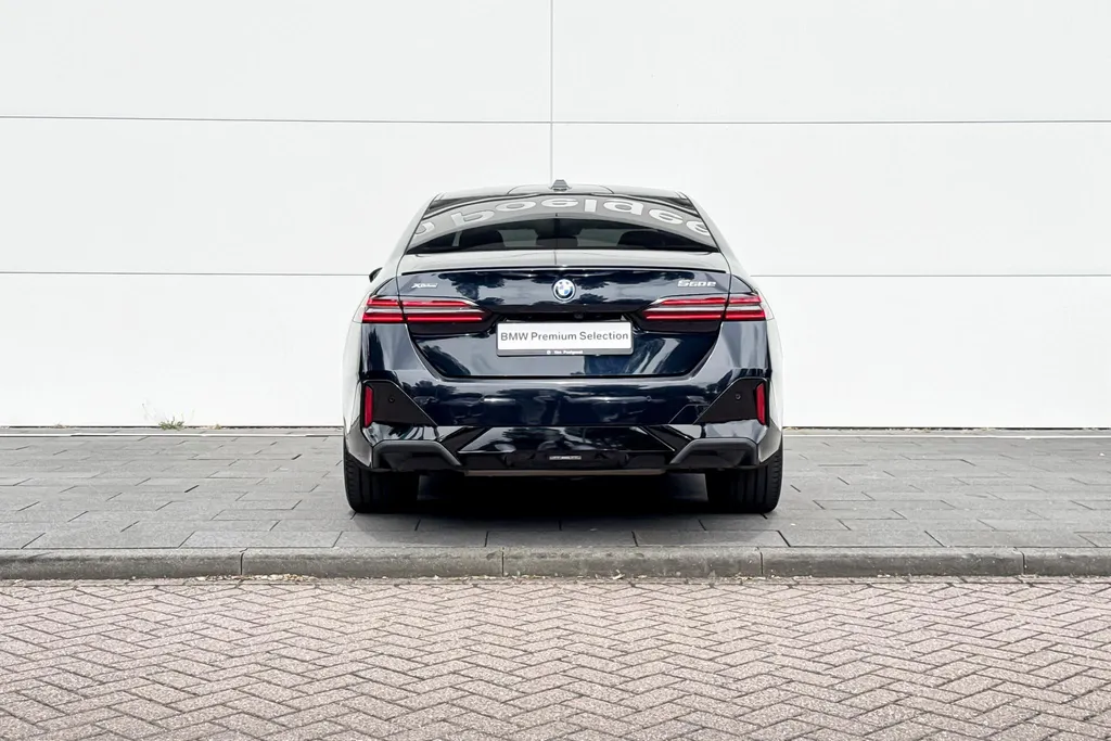BMW 5 Serie Sedan 550e xDrive