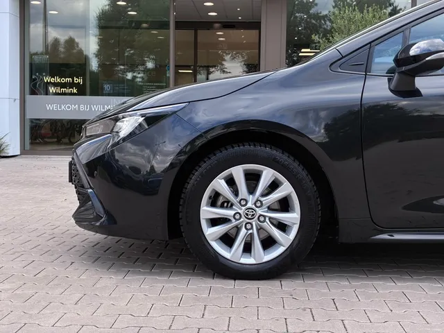 Toyota Corolla Touring Sports Hybrid 140 Dynamic Limited | Stoelverwarming | Parkeersensoren