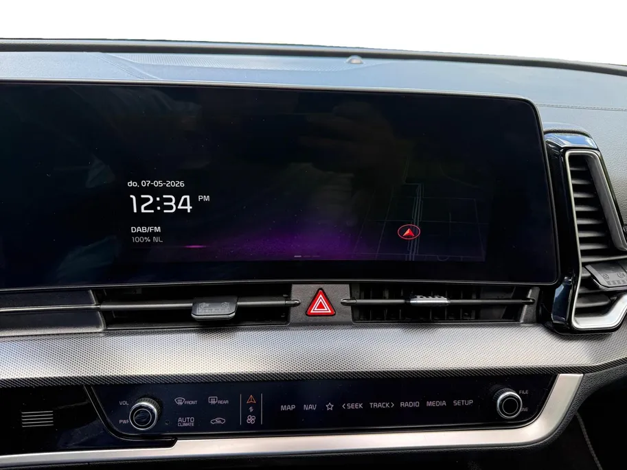 Kia Sportage 1.6 T-GDi Plug-in Hybrid AWD GT-Line Origineel Nederlands | Dealer onderhouden| Resterende fabrieksgarantie | Stoelverwarming + stuurverwarming | Schuifkanteldak |
