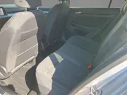 Volkswagen Golf Variant 1.0eTSI/110PK Life DSG · Navigatie · Camera + Parkeersensoren · Apple/Android Car Play · Stoelverwarming · Elektrische stoelverstelling ·
