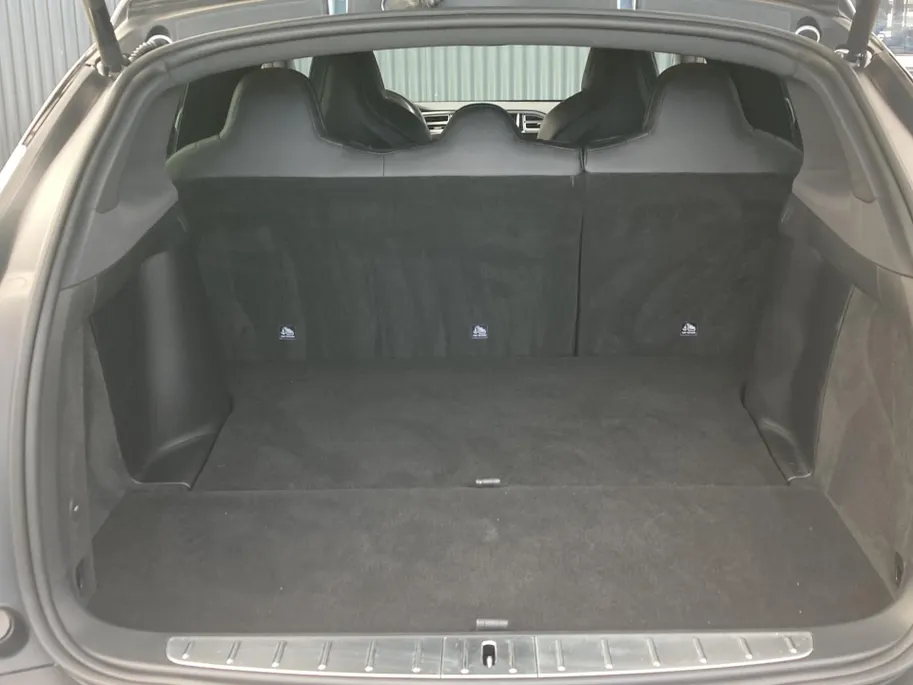 Tesla Model X 75D Base 5-persoons