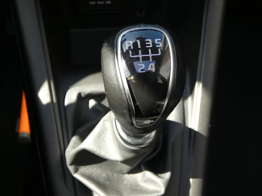 Kia Venga 1.4 CVVT 90pk Summer Edition