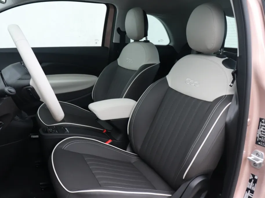 Fiat 500 1.0 Hybrid La Prima | Pano | Camera | Carplay