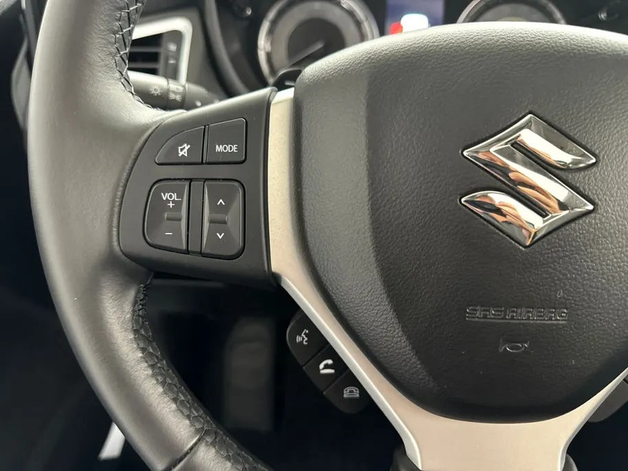 Suzuki S-Cross 1.5 Hybrid AllGrip Style Automaat | Panoramadak | 360 camera | Leder/alcantara bekleding