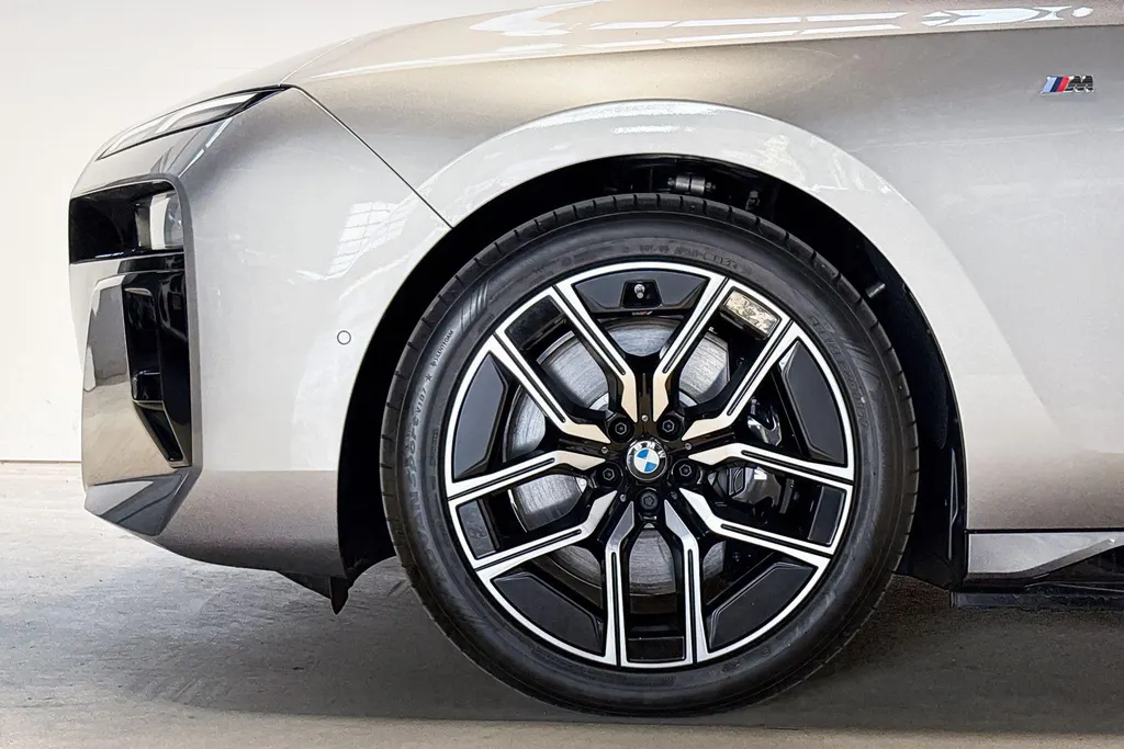 BMW i7 eDrive50 M Sportpakket Pro Individual