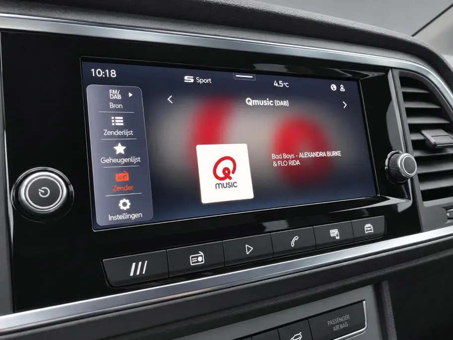 SEAT Ateca 1.5TSI/150PK DSG FR FL · Apple/Android Car Play · Camera + Parkeersensoren · Stoel- & Stuurverwarming · Garantie t/m 22-05-2026