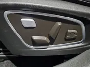 Renault Austral 1.2 E-Tech full hybrid 200 iconic * Panorama Dak  * Cruise Control Adaptief * Trekhaak Afneembaar * 360 Camera * Carplay * Winterpack * LM Velgen * 12 Maanden BOVAG Garantie *